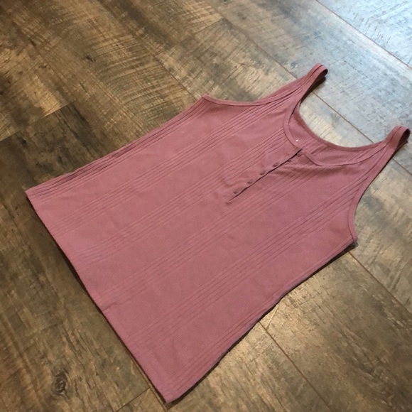 A NEW DAY PURPLE 1/2 BITTON RIBBED TANK (L) - Picture 2 of 6